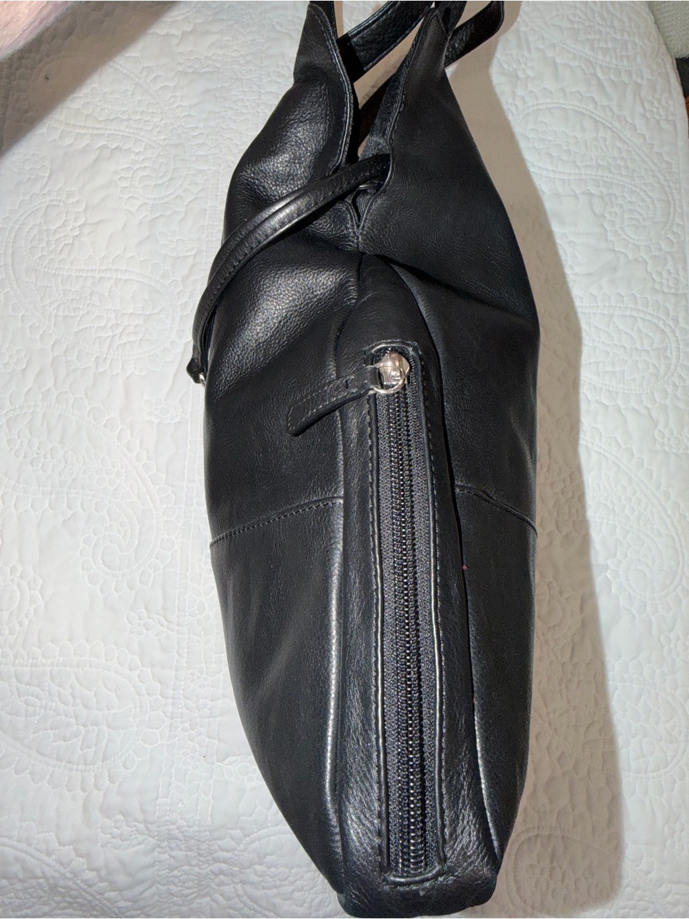 ili New York Black Leather Drawstring Bucket Bag Crossbody Shoulder Bag - Picture 5 of 8